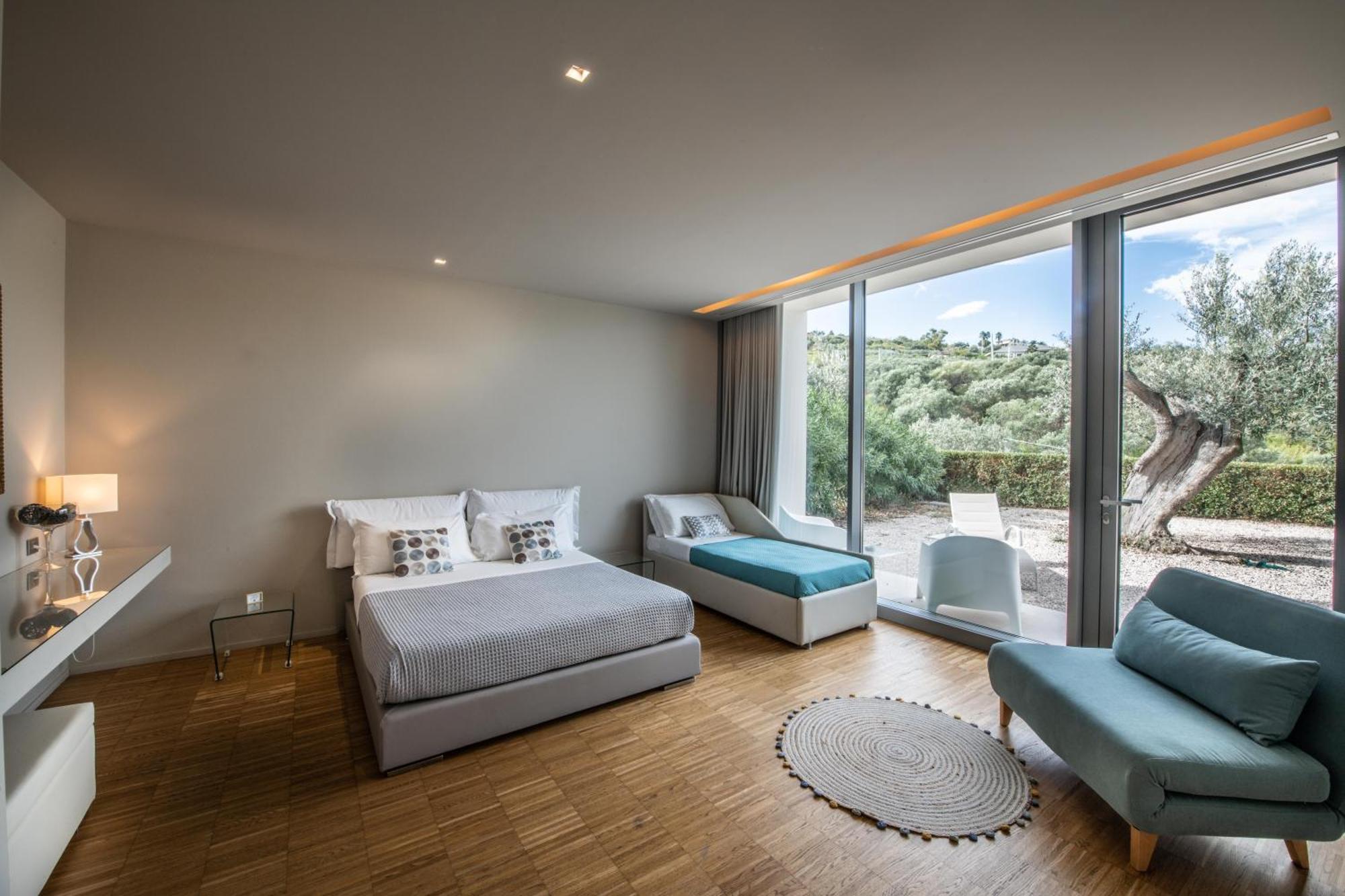 Alkimia Boutique Hotel Васто Екстериор снимка