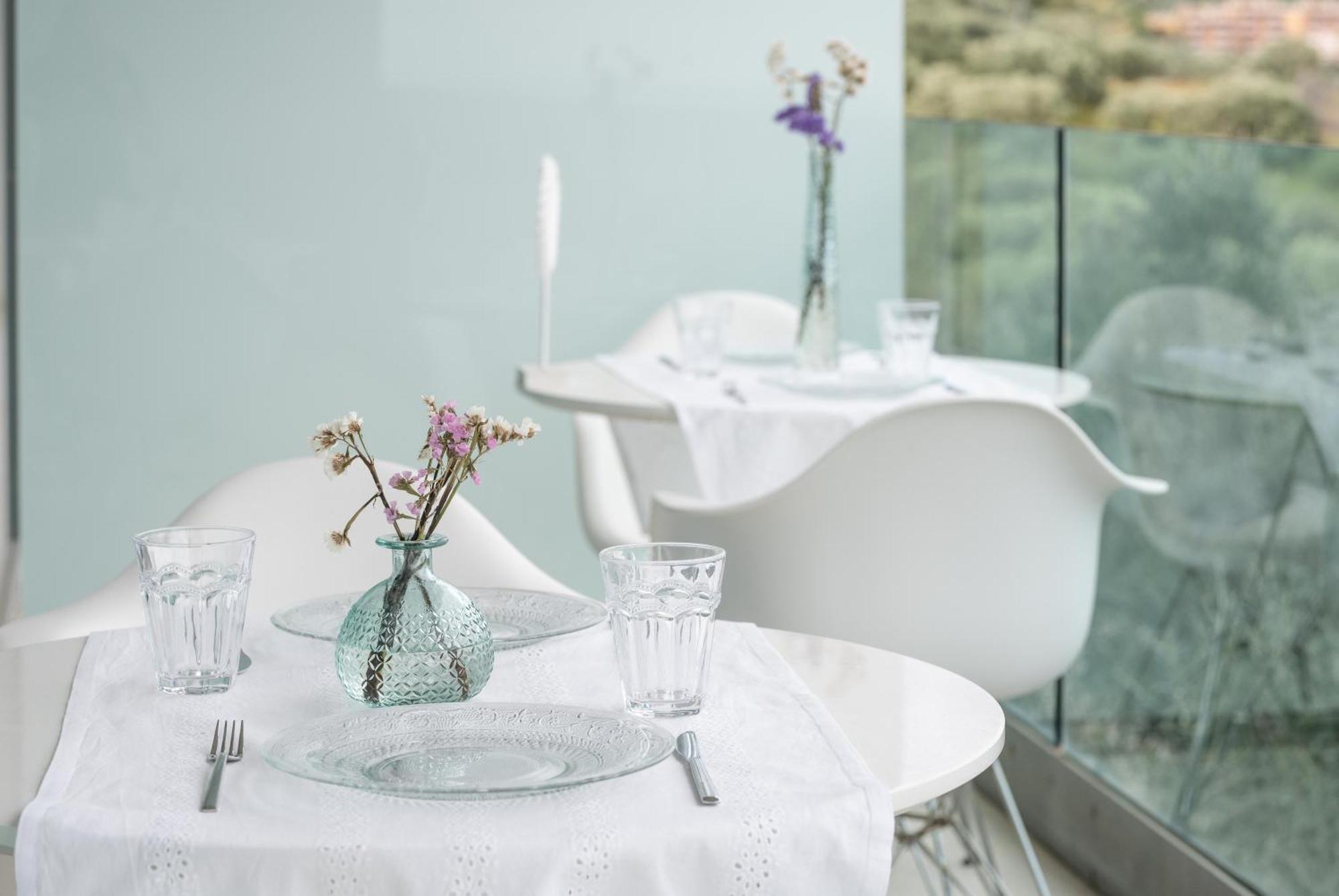 Alkimia Boutique Hotel Васто Екстериор снимка
